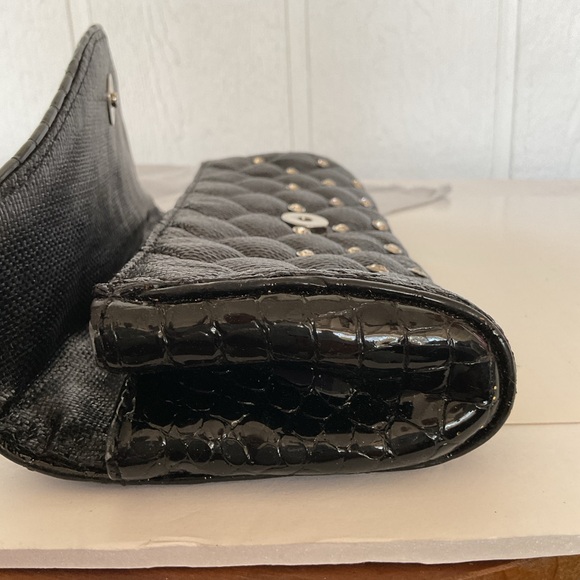 Stuart Weitzman RARE woven Leather Rhinestone Clutch - Picture 12 of 16